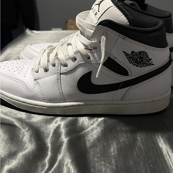 Nike Air White and Black Athletic Shoes